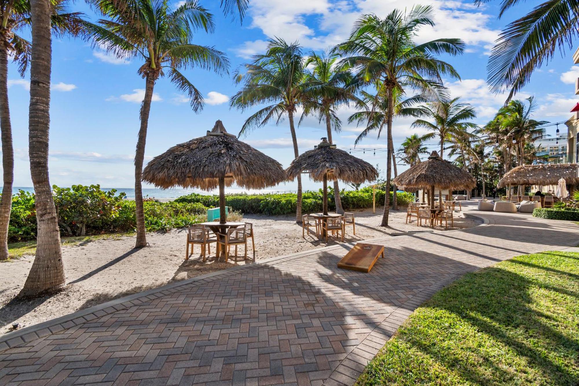 Oceanfront Palm Beach Resort & Spa Singer Island Riviera Beach Eksteriør billede