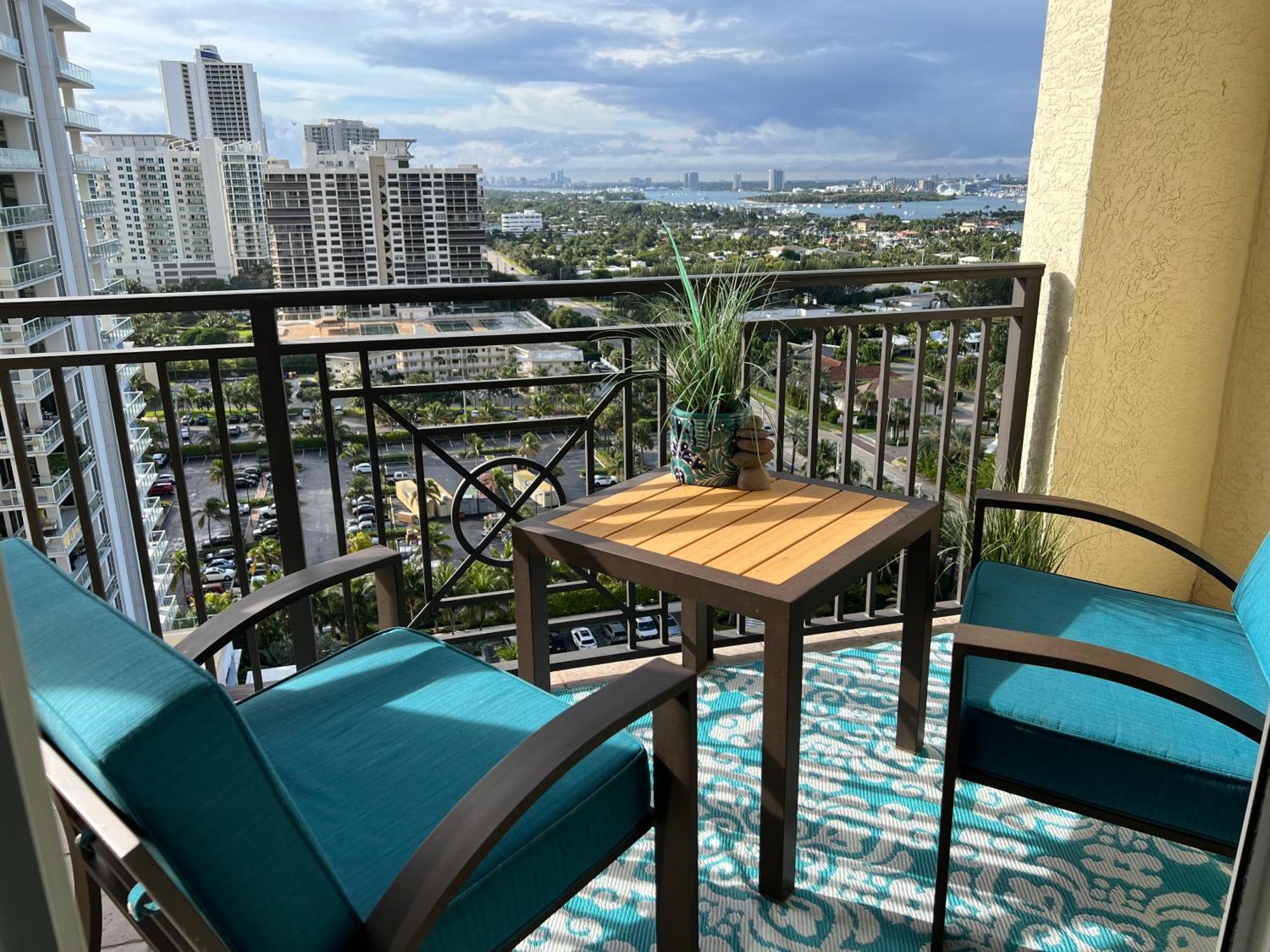 Oceanfront Palm Beach Resort & Spa Singer Island Riviera Beach Værelse billede